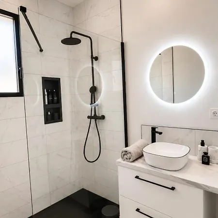 Design- Piscine- Loisirs Privés